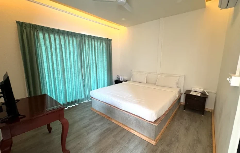 Arambol Sweet Lake Resort