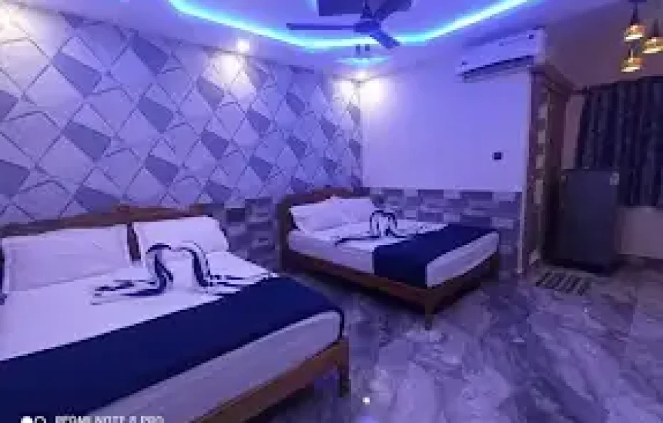 Richard Inn Residency – Double Room