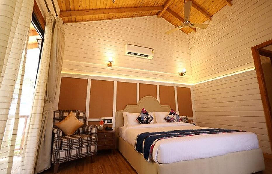 Pool View Cottage with Balcony Room Only