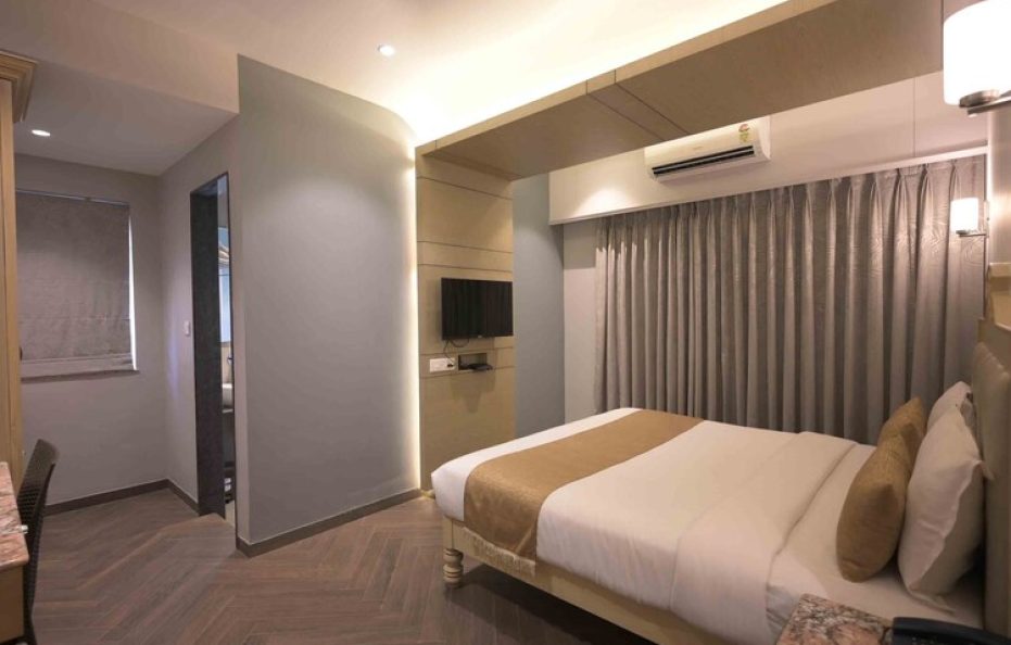 Superior Room with Balcony With BreakFast