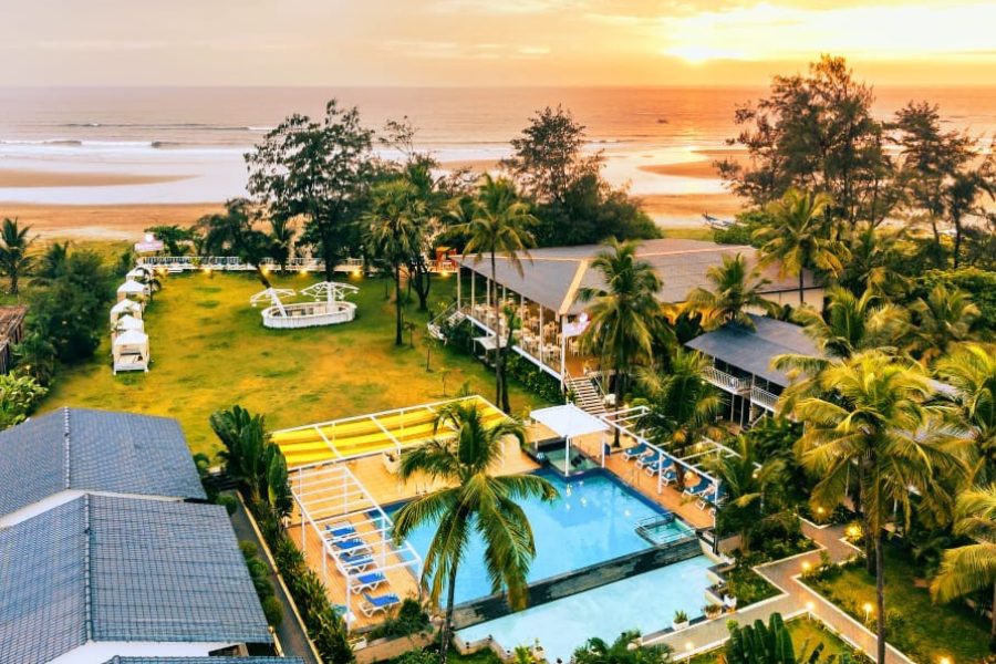 Foxoso La Beach Resort & Spa_ Morjim