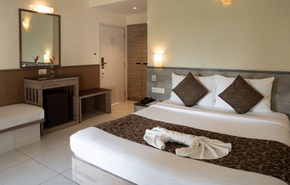 Private Villa-2BHK Apartment with Breakfast Only