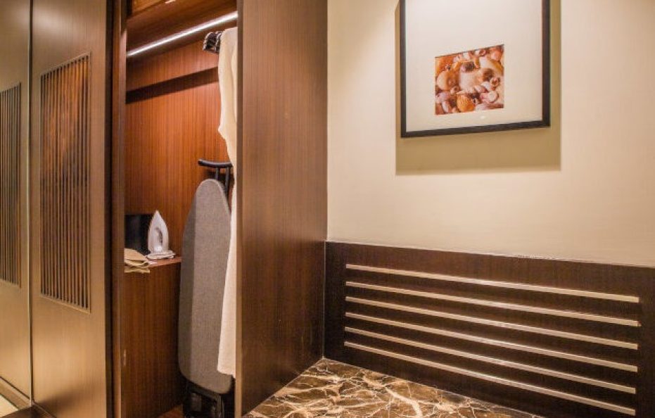 Suite Room with Breakfast and Meal