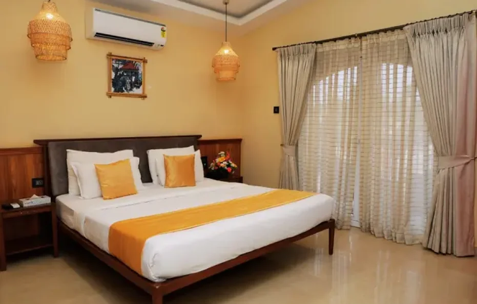 Foxoso Aaristo Baga Beach Resort_Baga