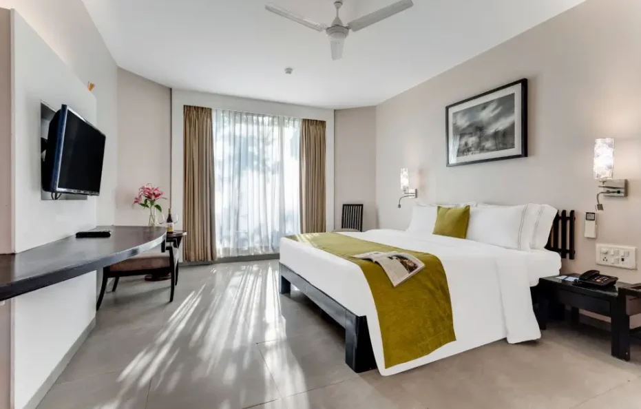 Whispering Palms Beach Resort_Candolim