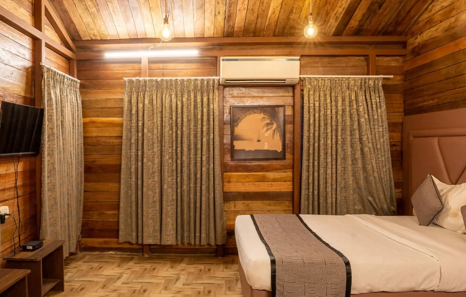 Executive Wooden Cottage with Breakfast Only